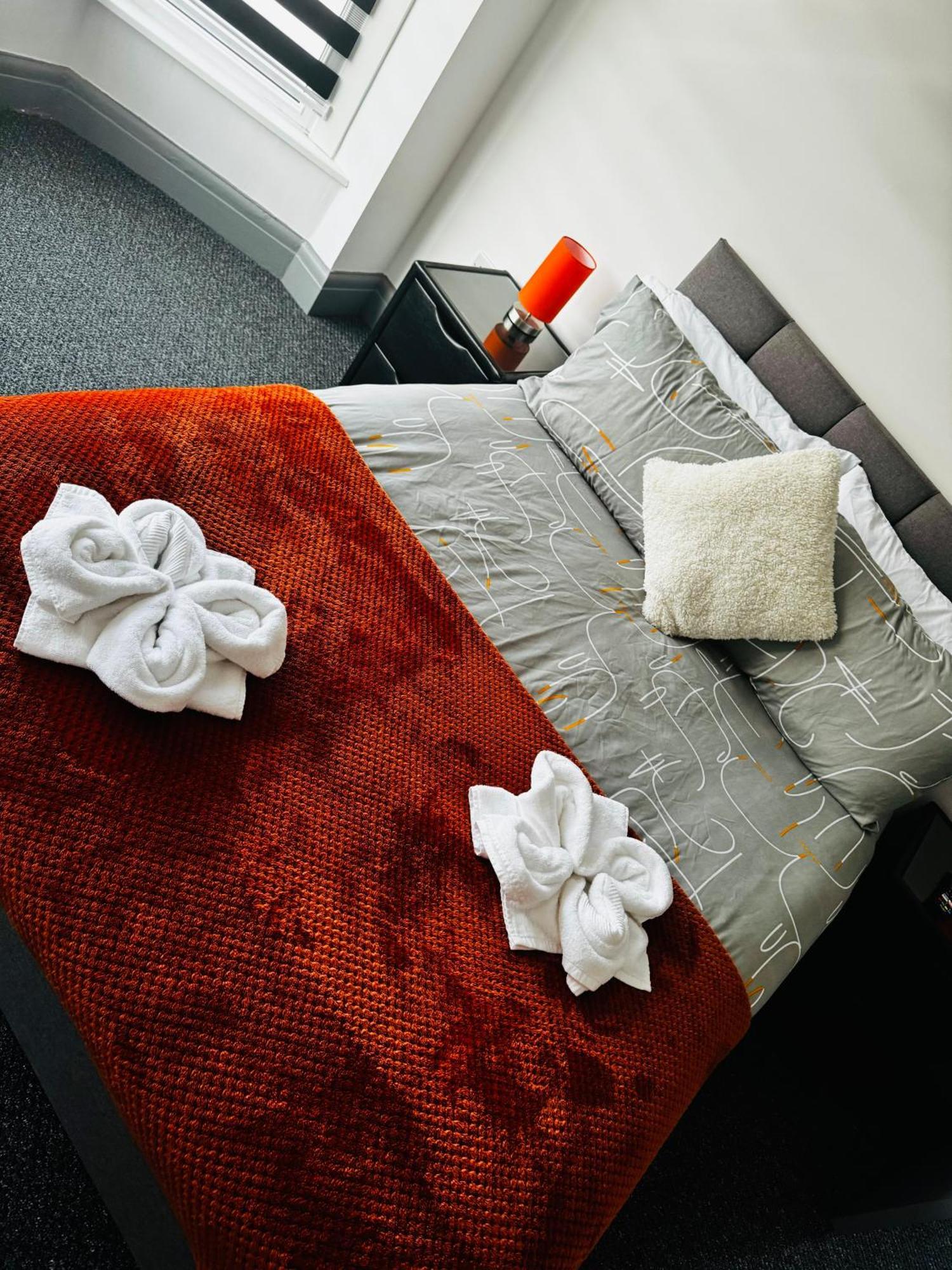 Melville House - Pet Friendly Blackpool Exteriör bild